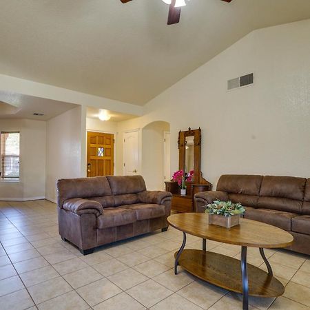 Convenient Las Cruces Home With Patio And Grill! Bagian luar foto