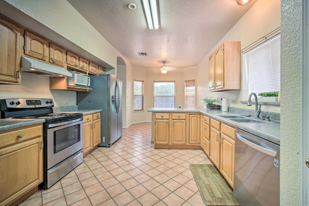 Convenient Las Cruces Home With Patio And Grill! Bagian luar foto