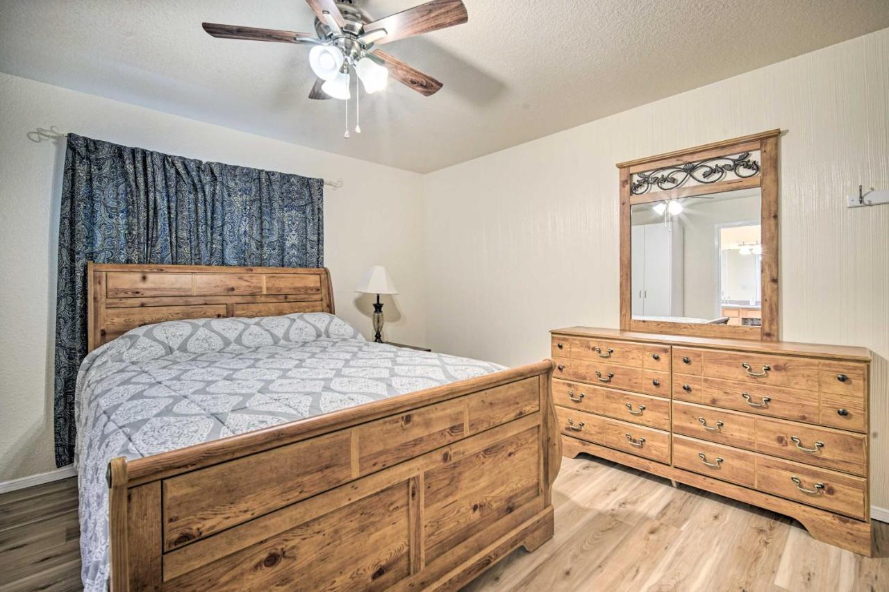 Convenient Las Cruces Home With Patio And Grill! Bagian luar foto