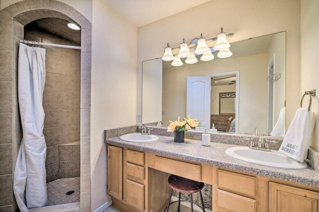 Convenient Las Cruces Home With Patio And Grill! Bagian luar foto